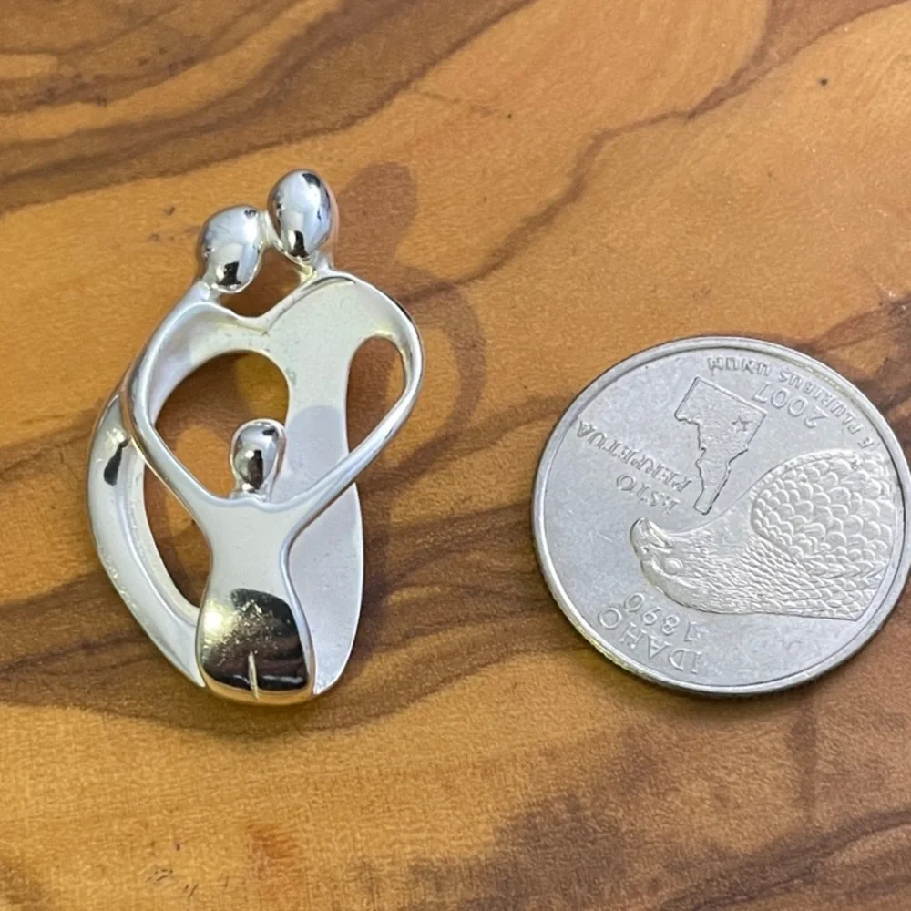 Carolyn Pollack Relios Family Sterling Silver Pendant